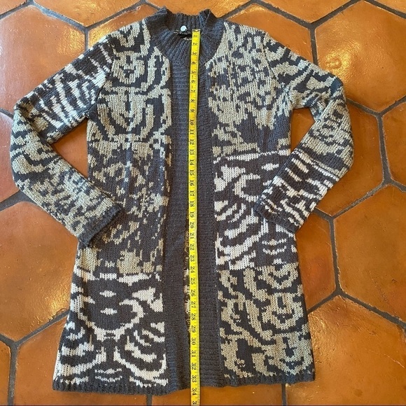 THE BUCKLE BKE BOUTIQUE Women's Medium M Taupe Wool Mohair Long Cardigan Sweater - Picture 6 of 7